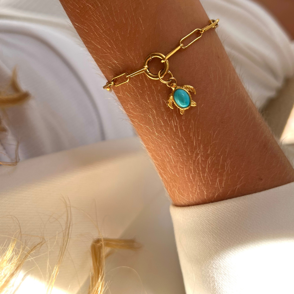 Kemp Ridley Stone Charm Bracelet