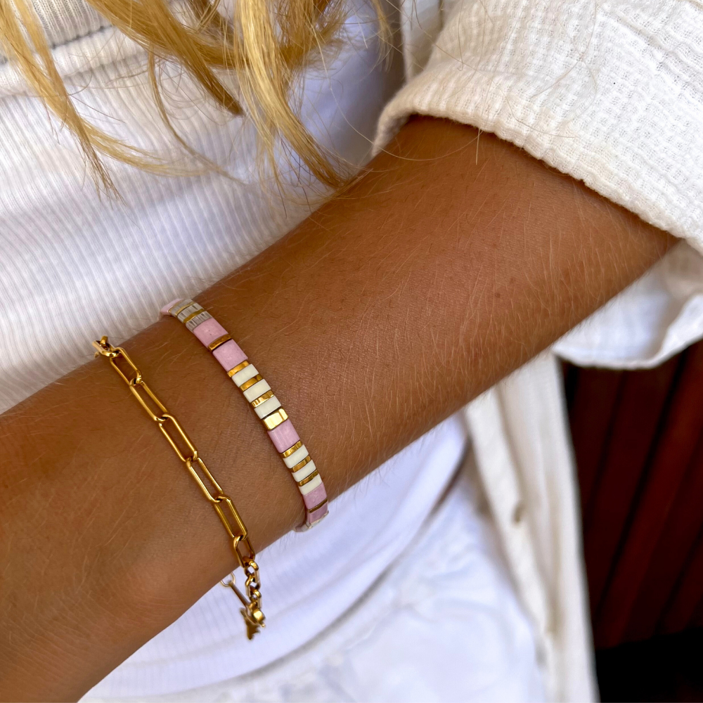 Pink Dolphin Classic