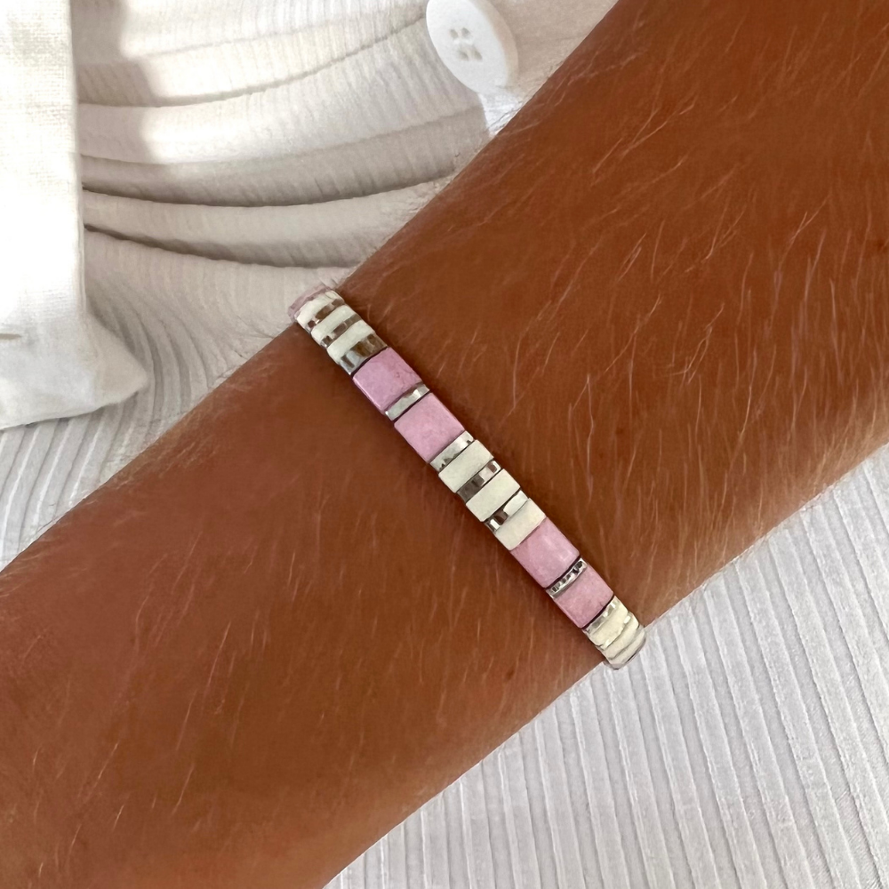 Pink Dolphin Classic