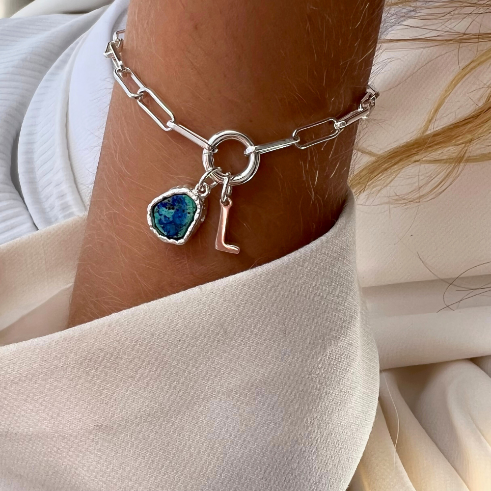 Charming Lynx with your Blue Hole