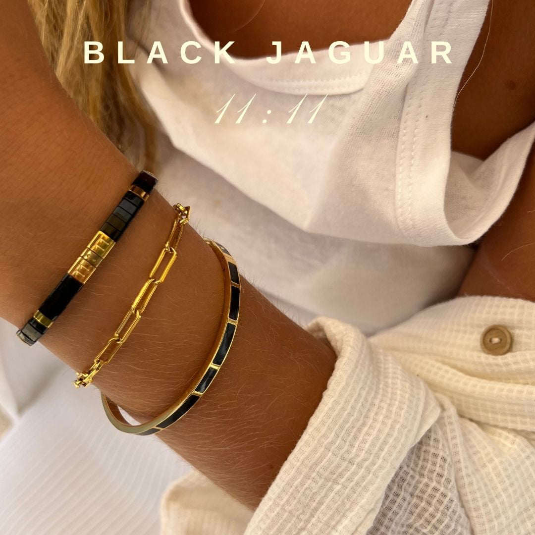 11:11 Black Jaguar Stack